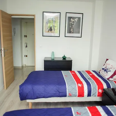 Beau T4 Pied Du Metro Universite Apartment