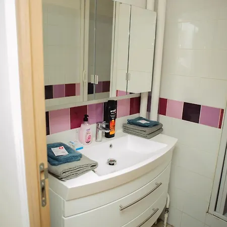 Apartment Beau T4 Pied Du Metro Universite Creteil
