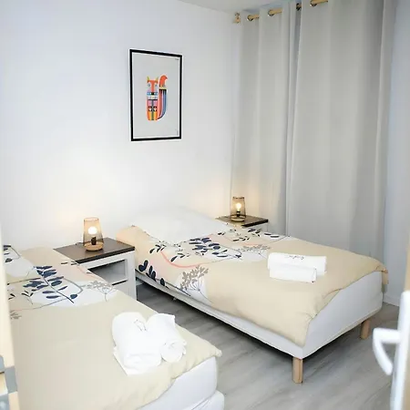 Beau T4 Pied Du Metro Universite Apartment *