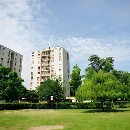 Apartment Beau T4 Pied Du Metro Universite