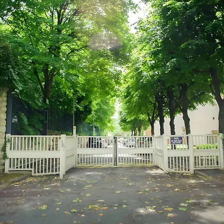 Apartment Beau T4 Pied Du Metro Universite Creteil
