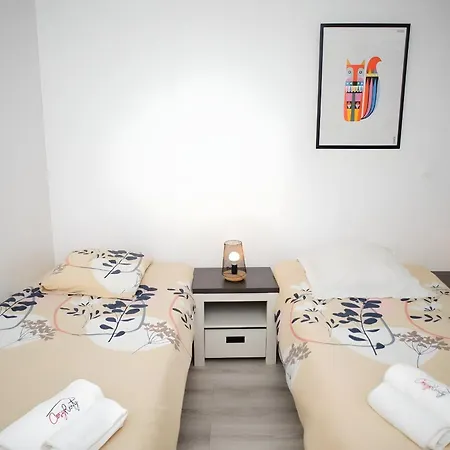 Beau T4 Pied Du Métro Apartamento